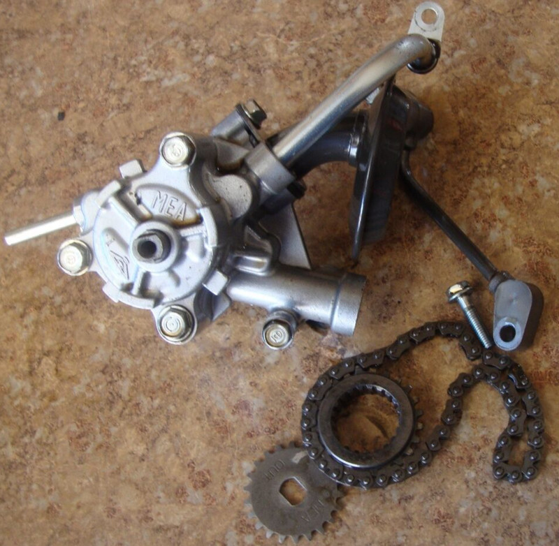 2010 Honda Stateline VT1300CRVT1300 Engine Oil Pump Parts Gear Chain F3