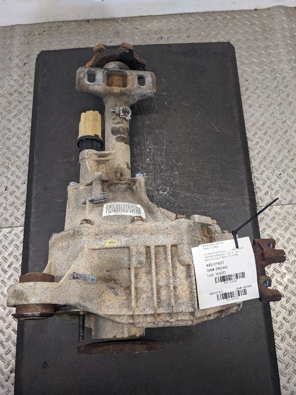 Carrier Front Axle Classic Style Opt GU6 Fits 05-07 SIERRA 1500 PICKUP 1151044