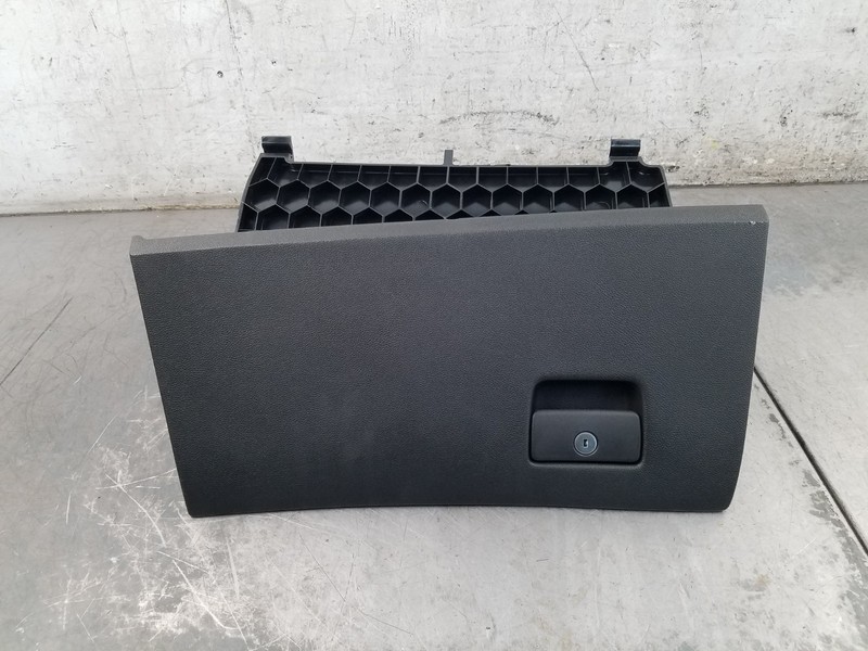 2013 Camaro ZL1 Vert Glove Box #2503 J5