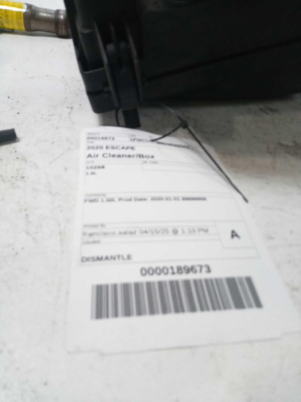 2020 Ford Escape Air Cleaner Assembly OEM JX619600KA 125K Miles Grey