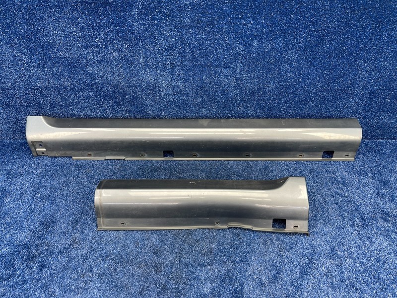 2003-2006 Kia Sorento Driver Left Side Sill Garnish Set Front & Rear OEM