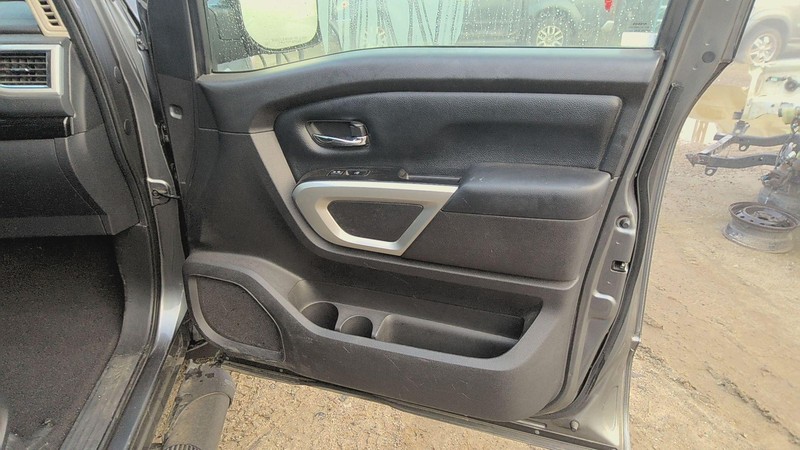 Front Door Trim Panel NISSAN TITAN Right 17 18 19