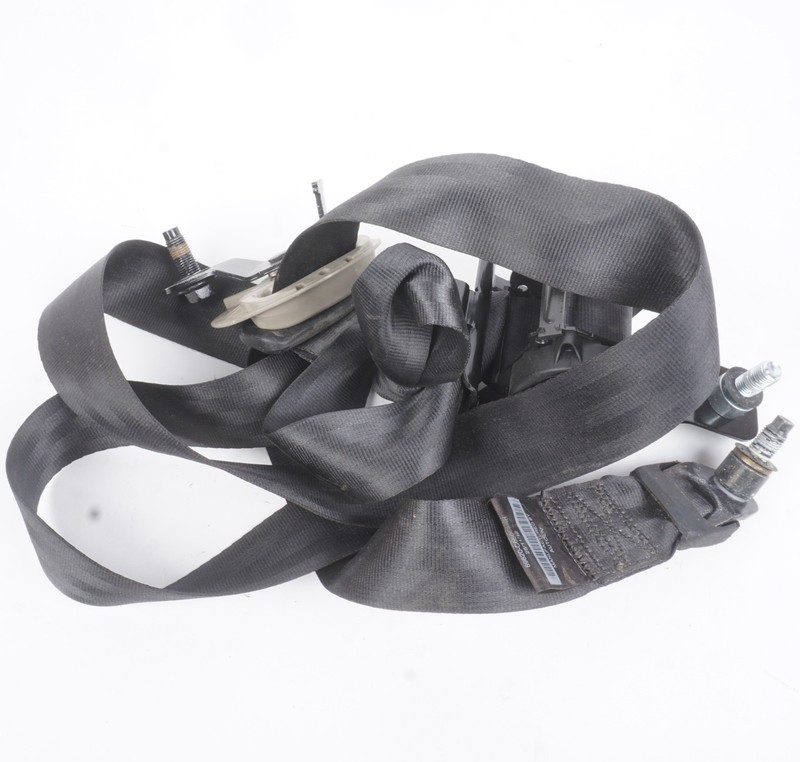 2015 - 2020 Kia Sorento EX 3.3L Rear Right Side 2nd Row Seat Belt Retractor