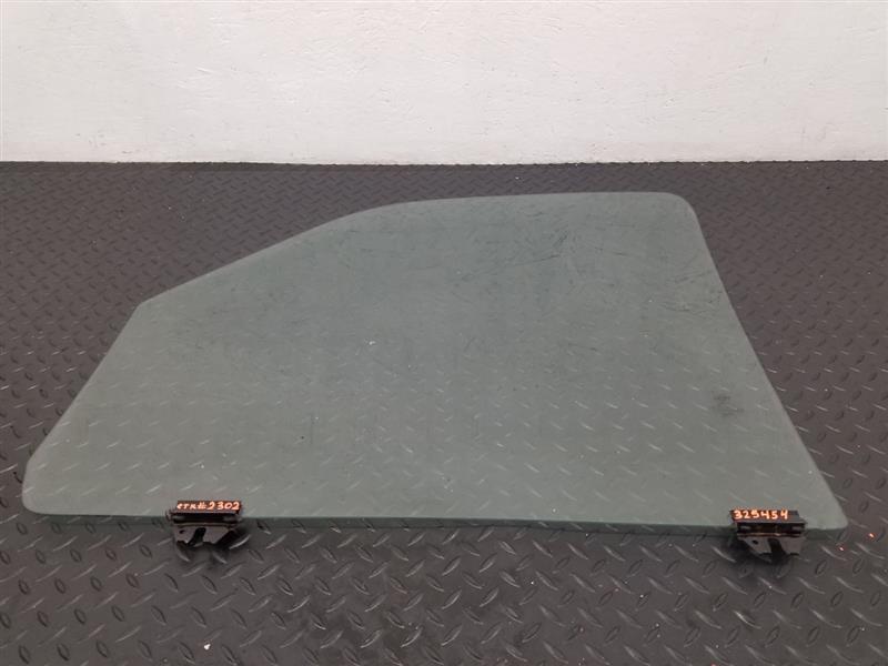 96-21 Chevrolet Express 2500 3500 Front Right Passenger Door Glass OEM 84458571