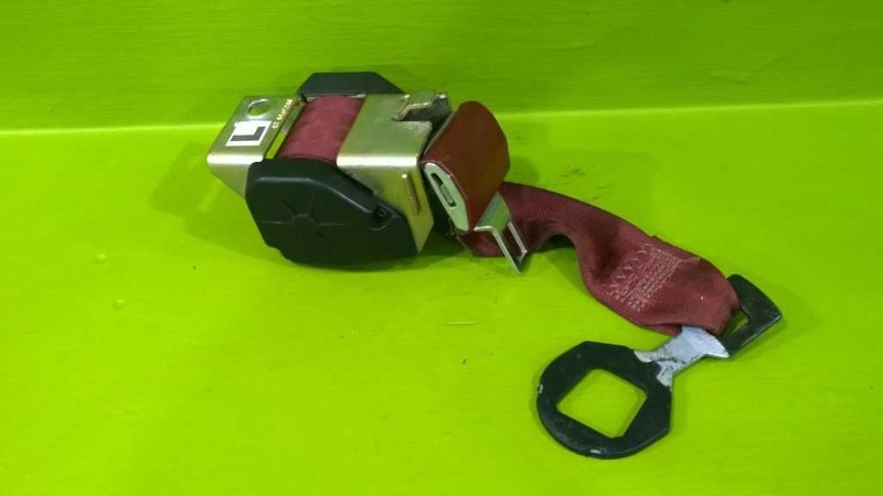 94-98 CHEVY GMC 1500 2500 DRIVER LEFT REAR SEAT BELT RETRACTOR OEM 925-15