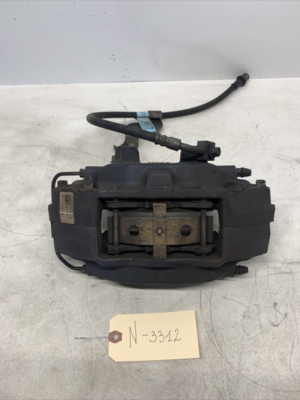 2016 Tesla Model S 60 OEM Brembo Right Front Brake Caliper 1042640-00-D 3312 S13