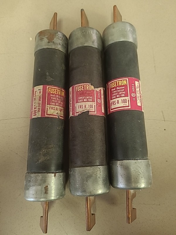 Fusetron Bussmann FRS-R-100 600V Fuse Lot Of 3