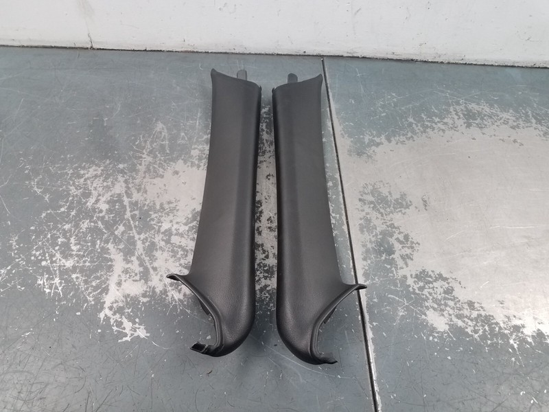 2007 Porsche 911 997 Carrera S Cabriolet A Pillar Trim Panels #6682 B2