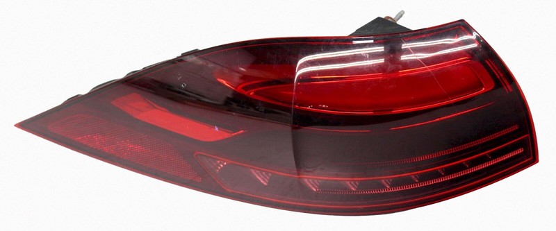 OEM Left Driver Side LED Tail Lamp For Mercedes GLE SUV 167-906-67-10, Spots