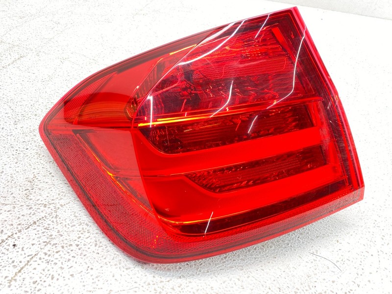12-15 BMW F30 3 Series Rear Left Driver Side Quarter Panel Taillight Lamp OEM✅