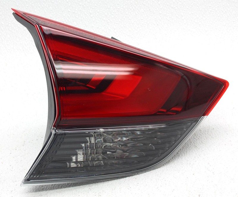 OEM Nissan Rogue Left Driver Side LED Tail Lamp 26555-6FL5D Lens Crack