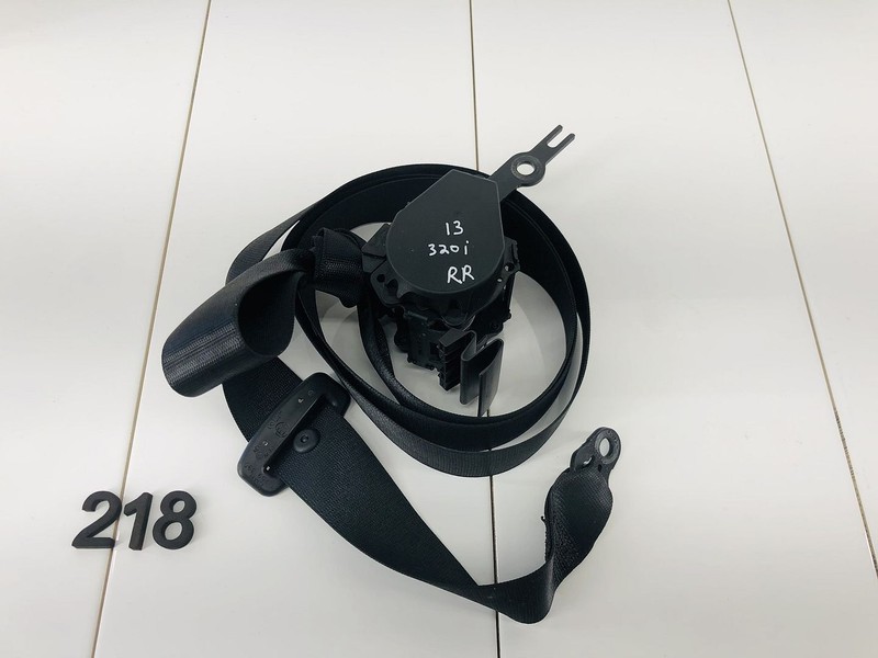 13-18 BMW 320I F30 REAR RIGHT SIDE SECOND ROW SEAT BELT TENSIONER OEM