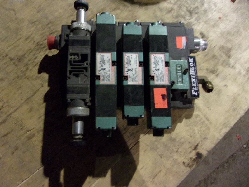 Numatics 081SS400M 228-703B 081RQ100J000000 Valve Assembly *FREE SHIPPING*