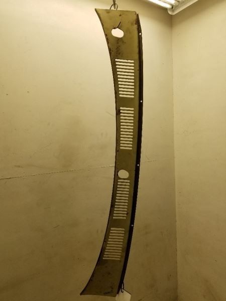 89 90 91 92 93 94 95 Toyota 4 RUNNER Cowl Vent Panel