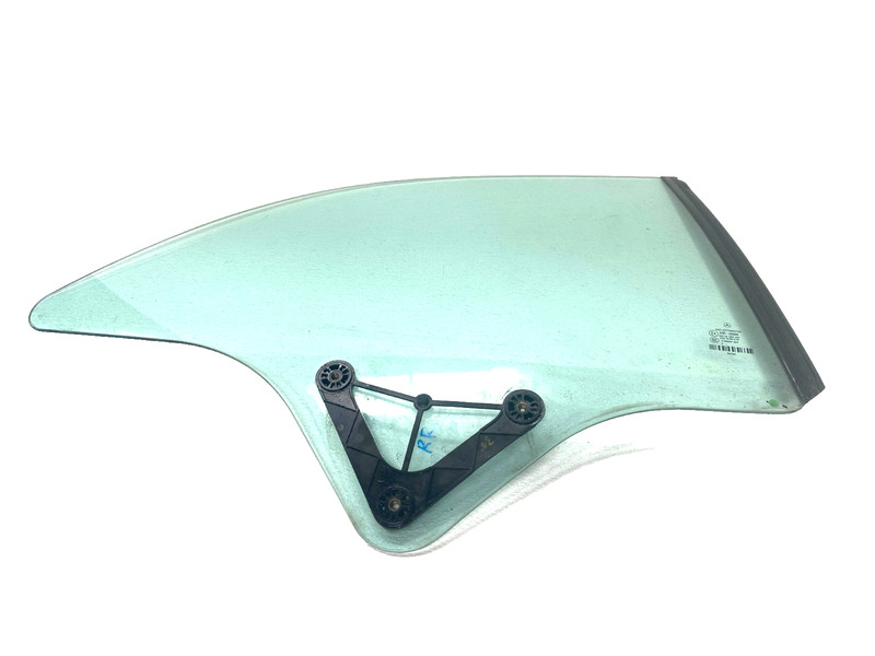 10-16 MERCEDES E550 E350 CONVERTIBLE REAR RIGHT WINDOW GLASS OEM #A0.36