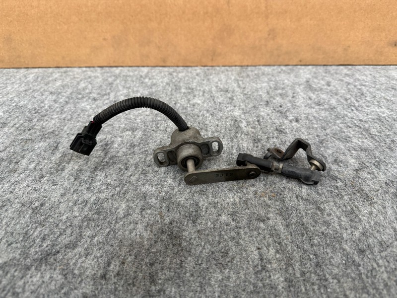 INFINITI QX56 QX80 2011-2024 OEM REAR SUSPENSION HEIGHT LEVEL SENSOR