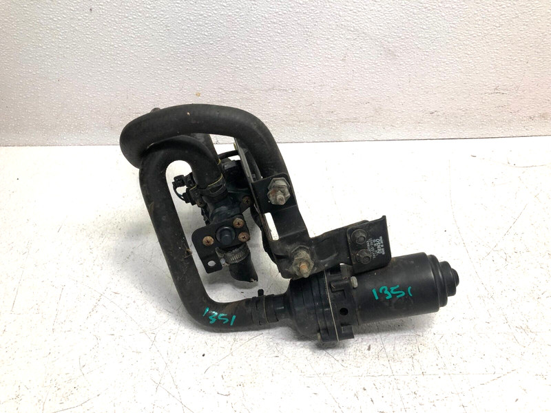 2001-2006 Jaguar XK8 XKR Auxiliary Electric Water Pump Hose Tube Pipe 1351 OEM