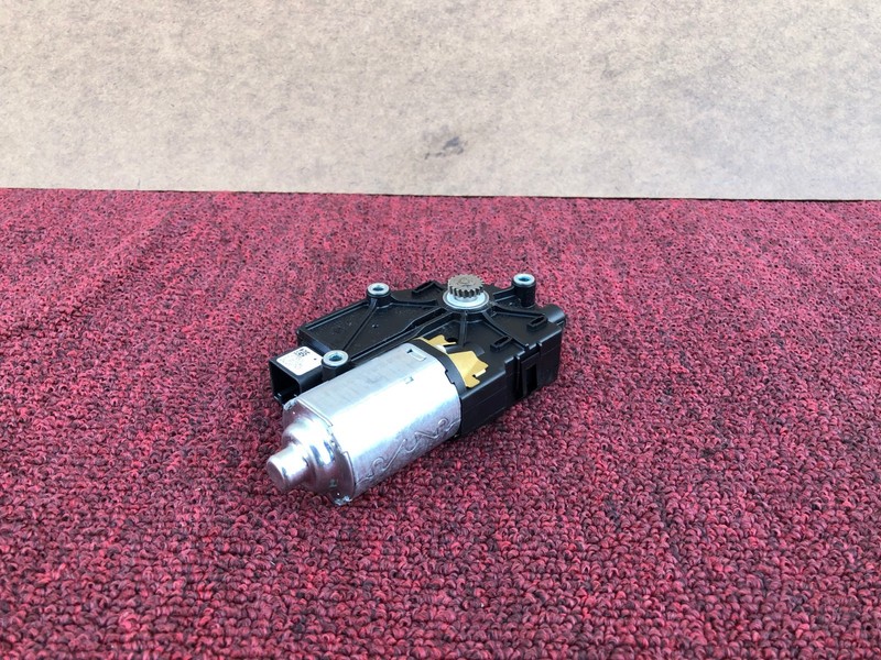 INFINITI JX35 QX60 2013-2017 OEM SUN ROOF MOTOR. 38K