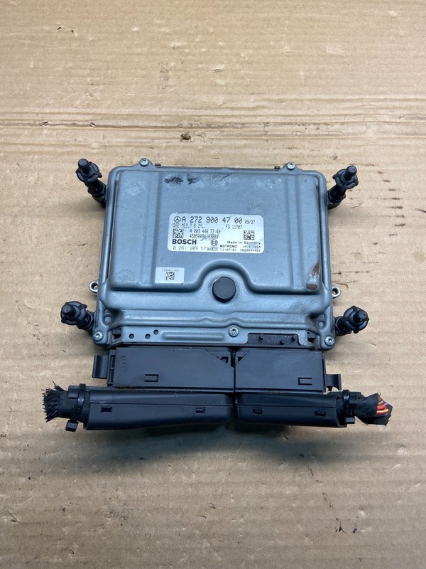 2008 to 2012 Mercedes C300 E350 Engine Computer Module ECM ECU OEM AE4658 DG