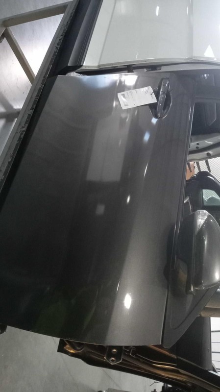2011 MAZDA 3 Right Front Door Grey GOOD CONDITION NO RUST 4DR HTBK 210685
