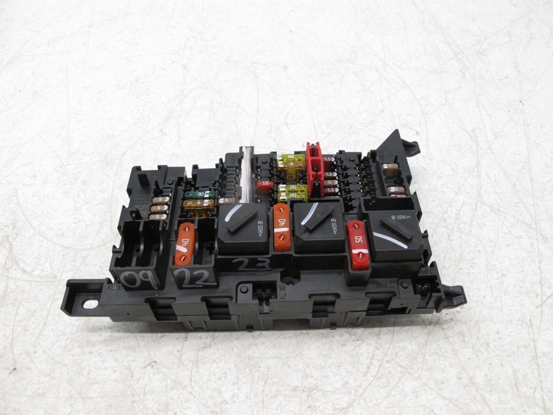 14-19 MINI COOPER S F56 F57 2.0 CABIN FUSE RELAY BOX CONTROL MODULE OEM 092223