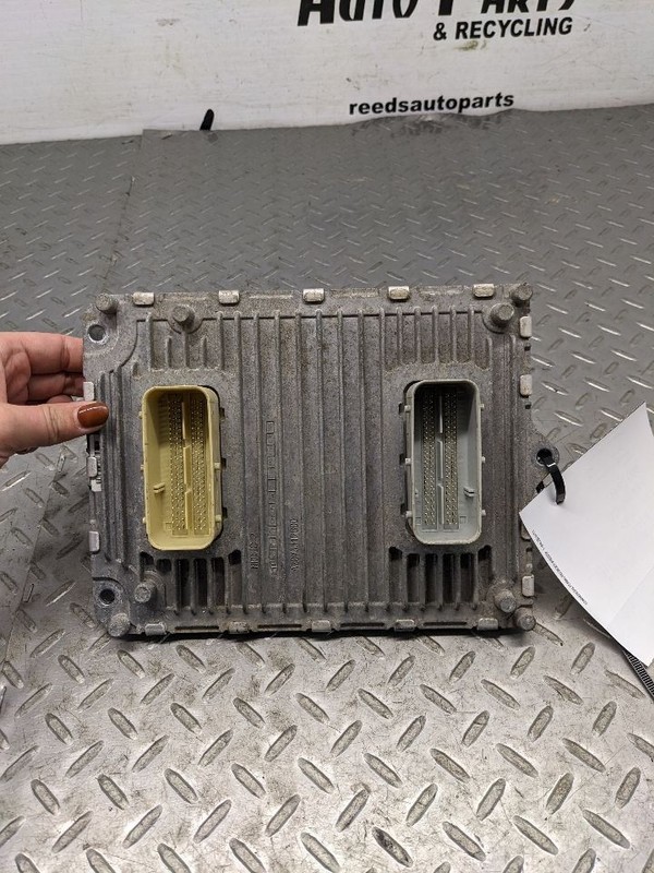 Engine ECM Electronic Control Module 5.7L Fits 15 DODGE 1500 PICKUP 1156601