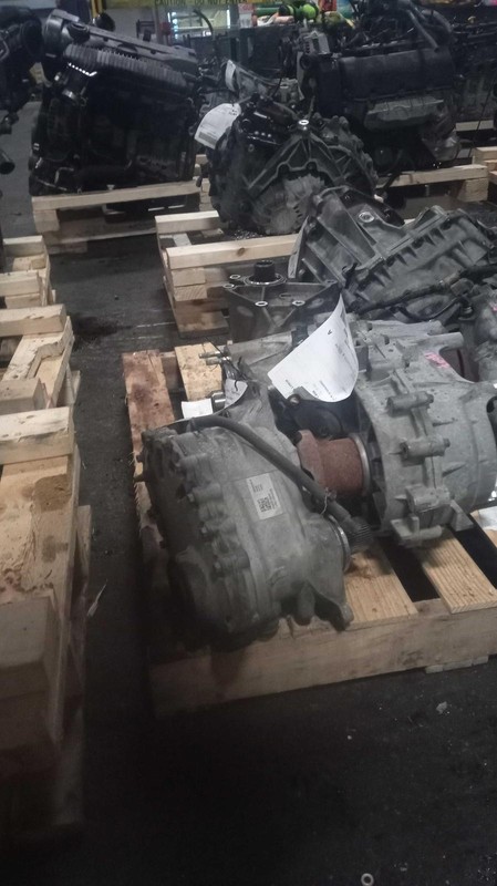 Used Transfer Case Assembly fits: 2014 Jeep Wrangler 3.6L MT ID 52853400AC Grade