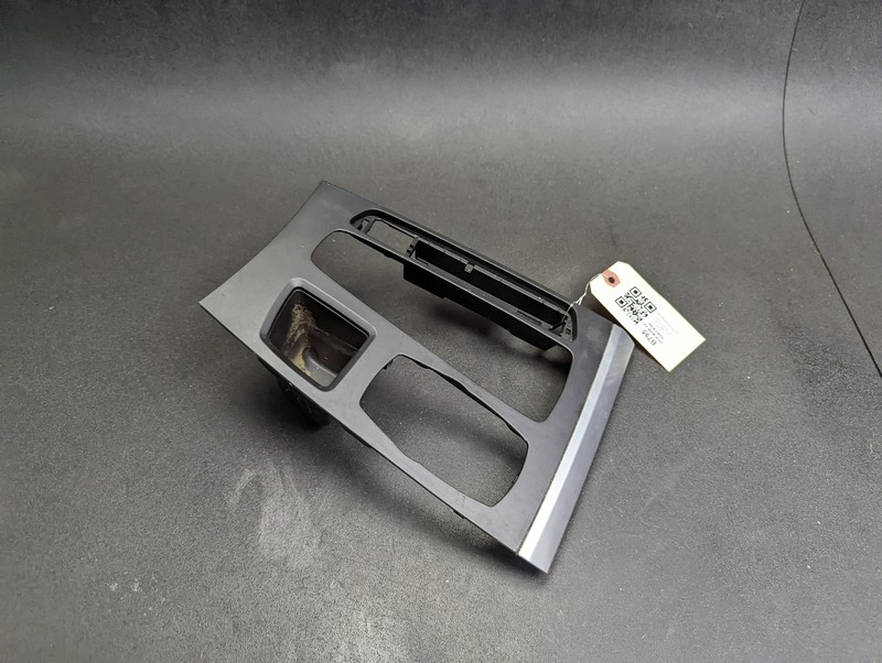 Center Console Upper Trim Cover 2018 BMW X6 51169252115 2015 2016 2017 2019