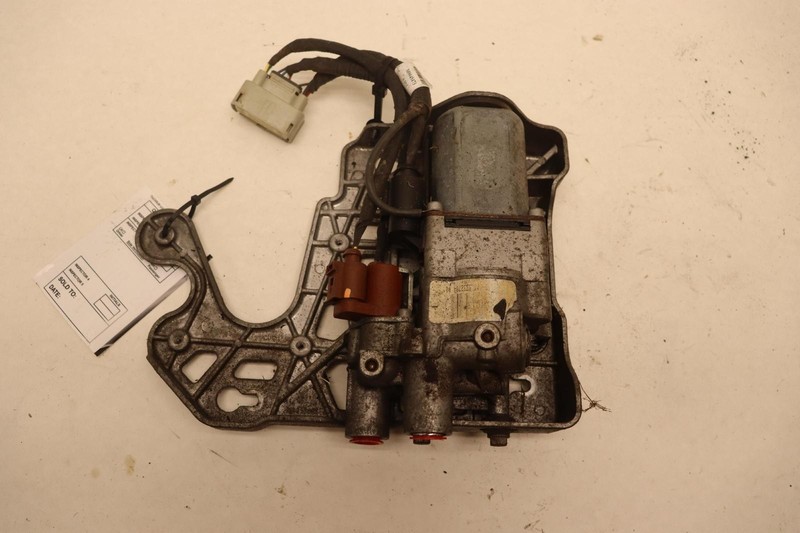 2014-2019 CHEVY CORVETTE REAR DIFFERENTIAL ELECTRONIC LOCKING CONTROL PUMP OEM