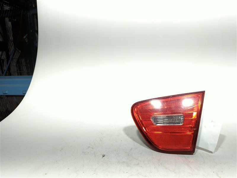 2008 Hyundai Elantra Right Tail Light Assembly White OEM Used 60195