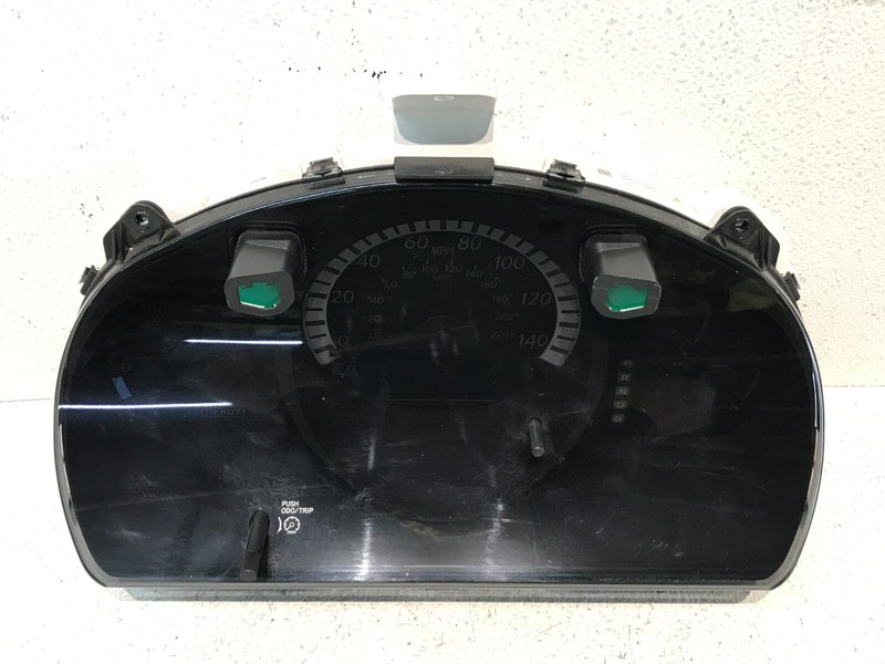 04-07 Toyota Highlander Instrument Cluster Speedometer 253k Miles 83800-48560