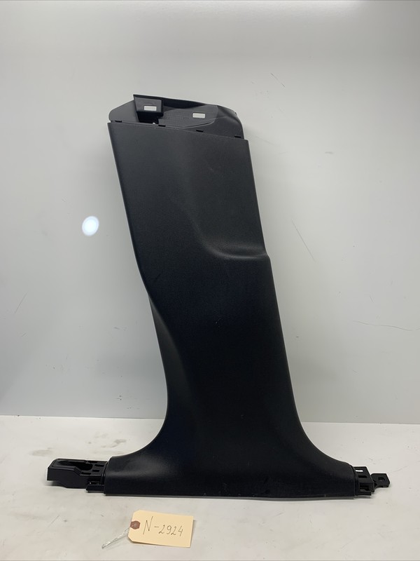 TESLA MODEL Y LEFT DRIVER B PILLAR LOWER TRIM PANEL BLACK 2924 U9