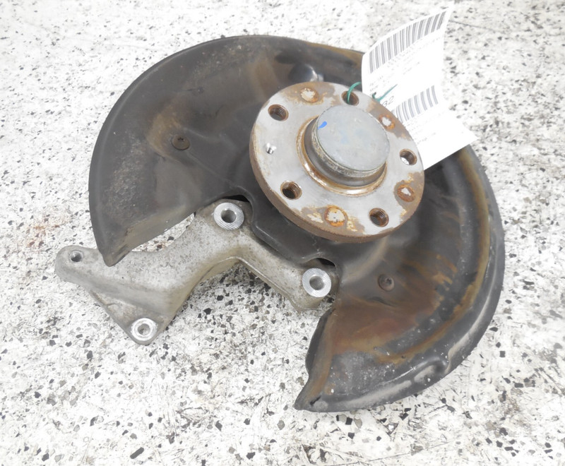 2015-2018 Audi Q3 FWD Rear Spindle Knuckle Hub Passenger Right RH OEM