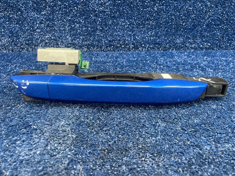 2016-2021 Honda Civic LX Aegean Blue Exterior Door Handle Front Right Side OEM