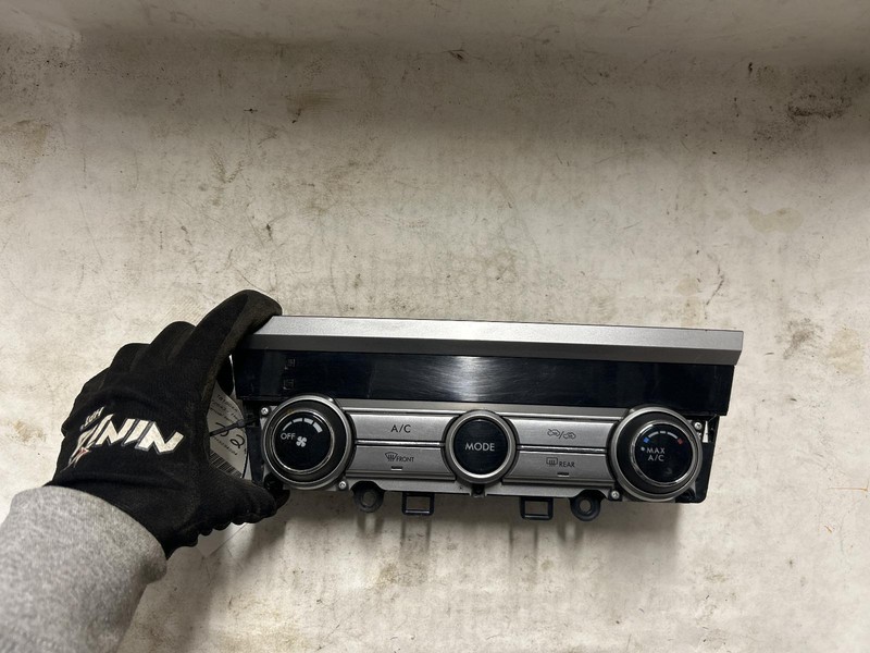 2017 SUBARU LEGACY Heat AC Controller manual control 72311AL20A OEM 17