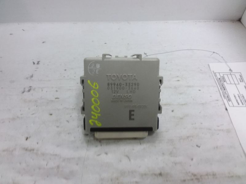 Headlight Leveling Control Module Fits 16-18 LEXUS ES300H 89940-33290
