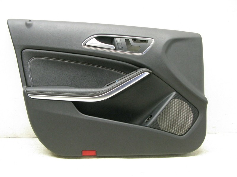 14-19 MERCEDES X156 GLA200 GLA250 FRONT LEFT DRIVER SIDE DOOR PANEL COVER 052220