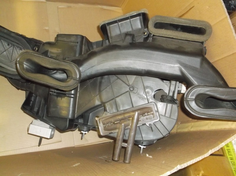 2001 Dodge Intrepid Heater Assembly 4734732 04759681AF *FREE SHIPPING*