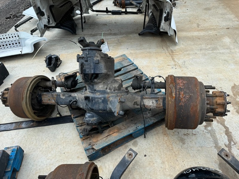 2017 FREIGHTLINER MERITOR/ROCKWELL MT-40-14X REAR FORWARD DRIVE AXLE 2.47 RATIO