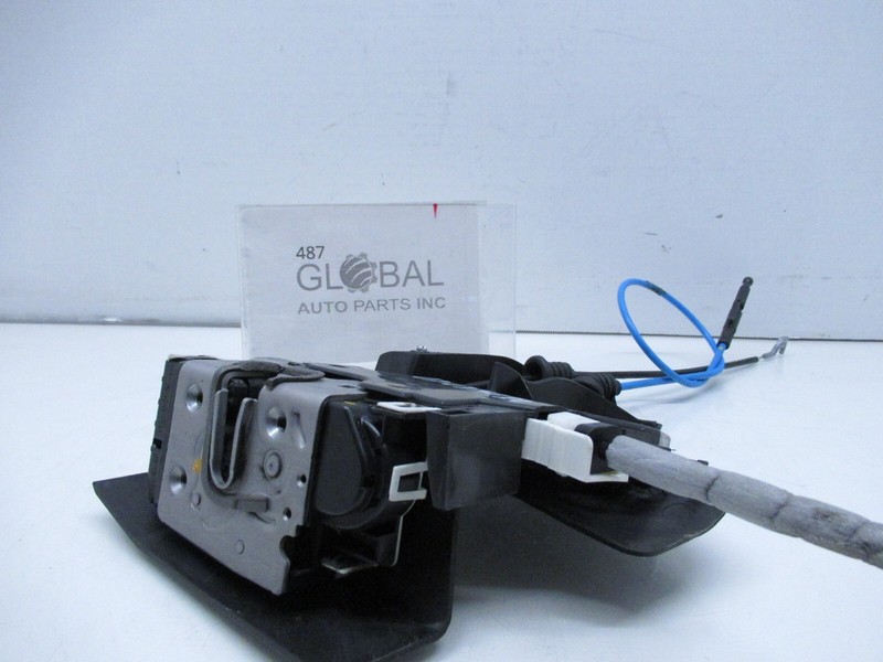 08-14 MERCEDES-BENZ W204 C300 REAR LEFT DRIVER SIDE DOOR LOCK LATCH OEM