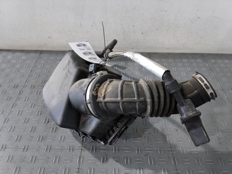 2019-2022 Chevy Malibu Air Cleaner Intake Box Assembly 2.0L