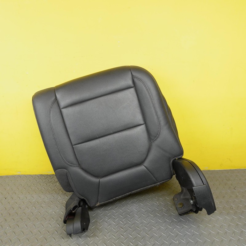 2019-2023 GMC SIERRA 1500 Rear Right 40 Split Lower Seat Cushion OEM