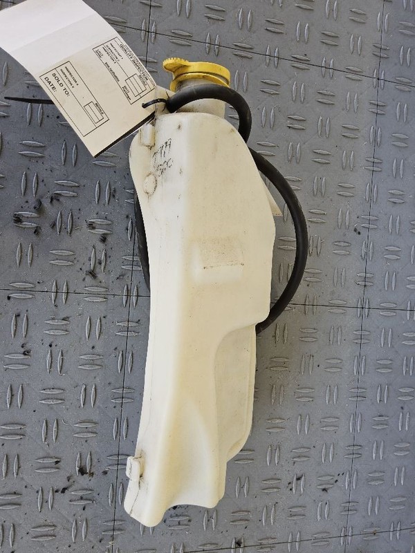 Coolant Reservoir LHD VIN W 6th Digit Jk Body Fits 12-18 WRANGLER 3532005