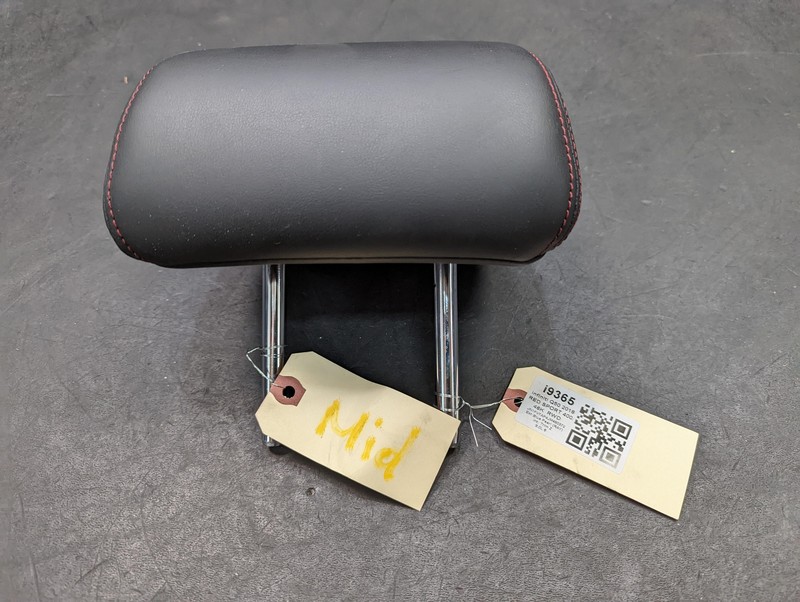Rear Center Seat Headrest Leather 2018 Infiniti Q50 2017 - 2021
