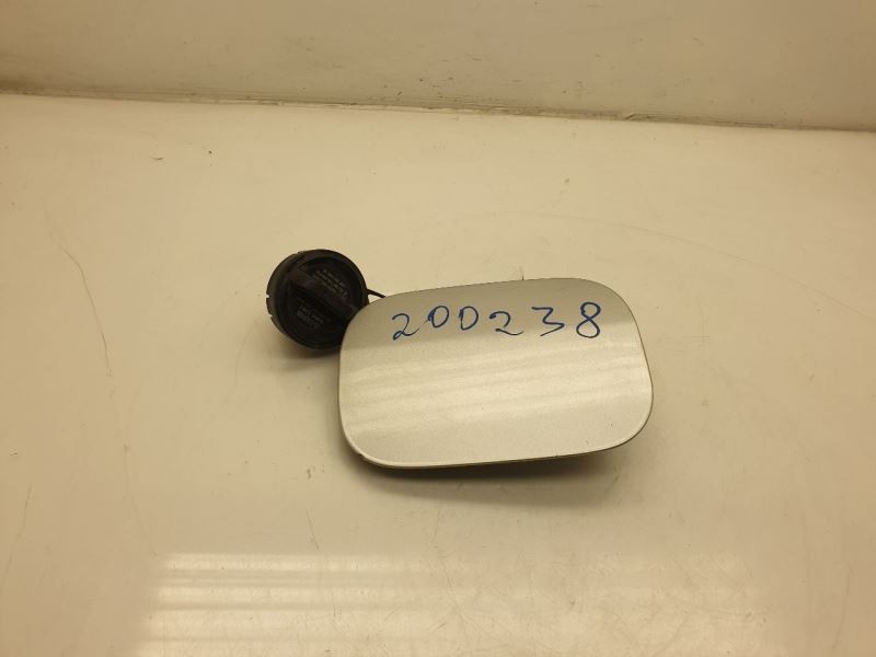 Fuel Filler Door Lid Gas Cap 01-06 Lexus LS430 77350-50040 SLVR-1C0