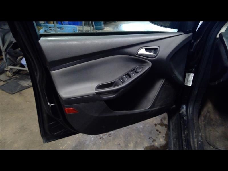 Driver Front Door Card Trim Panel Black Cloth Fits FOCUS 2013 863704