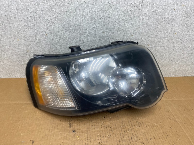 2004-2005 Land Rover Freelander Right Passenger Rh Halogen Headlight OE N4516 DG