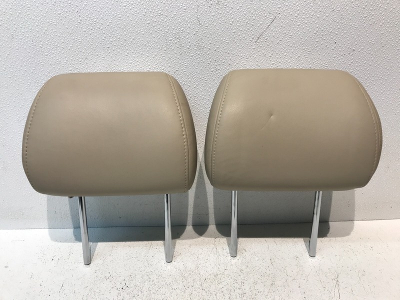 04-09 Lexus RX400h Front Left Driver Right Passenger Seat Head Rest OEM Beige