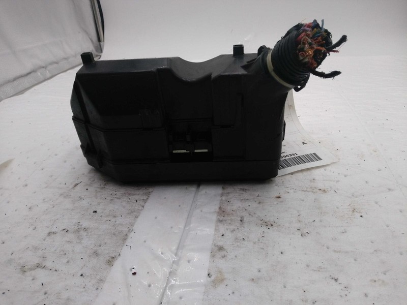 2015 Honda Civic OEM Fuse Box Black 581109 Used 120K Mileage Warranty