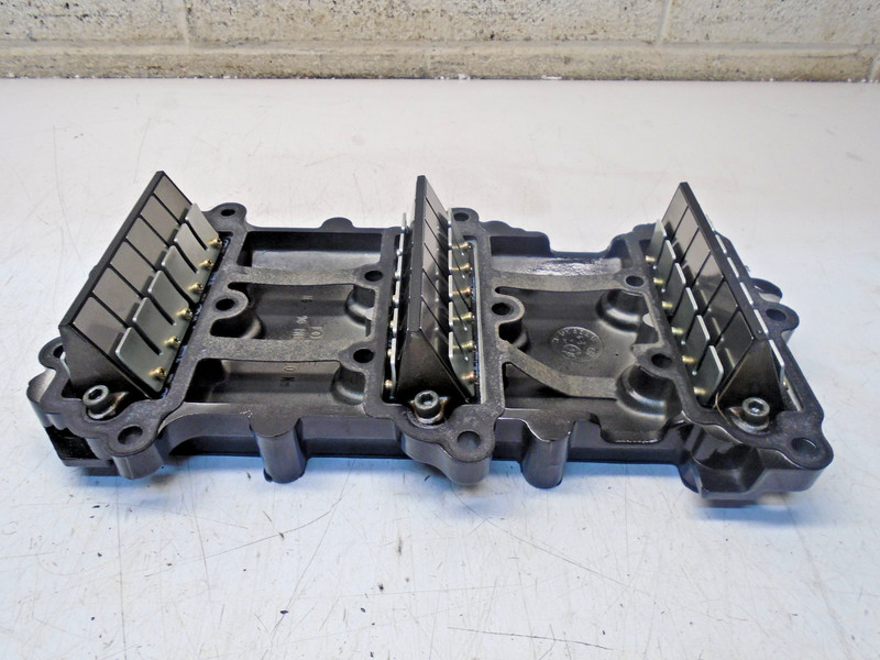 CH6 MERCURY REED PLATE ADAPTER 879839A00 & REED BLOCKS 828623T4